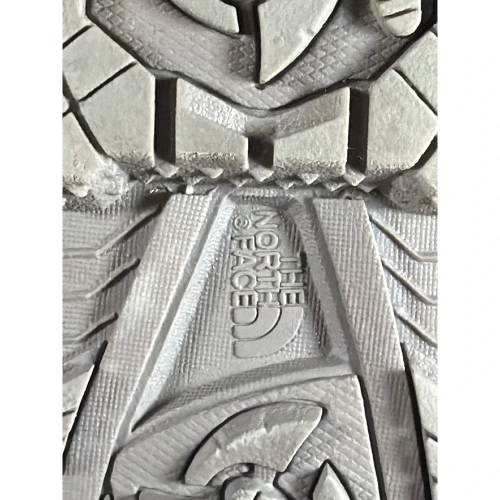 The North Face Alpenglow Winter Boots Taupe Mint Green Waterproof Snow Boot